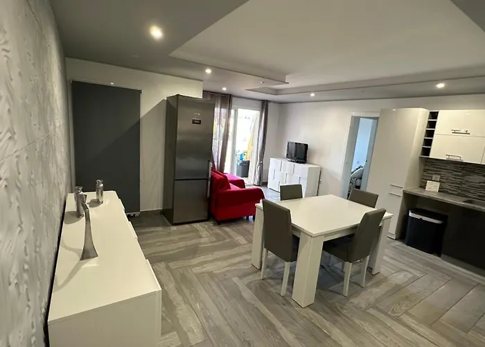 Moncayo Apartment Cho